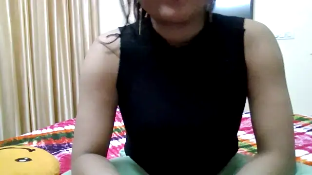 Queenhimanshin Webbikameraesitys