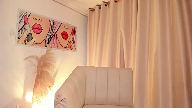 Онлайн чат XXX SkiinnyAna