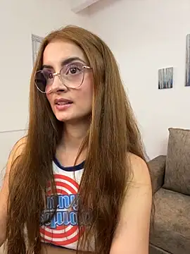 Онлайн чат XXX MiaaLoren