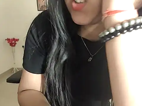 Beautiful_Creeper Chat XXX live