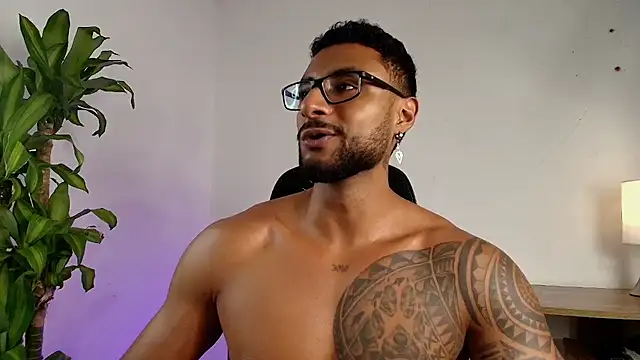 LiamGarcia1 Chat XXX live