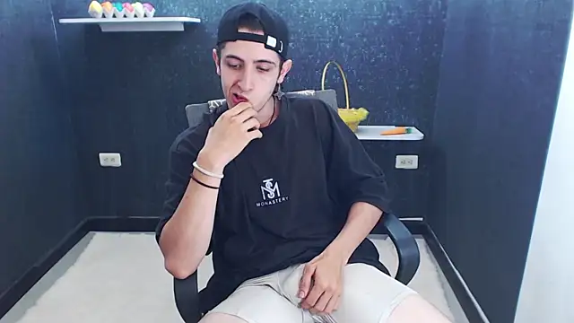 Chatroom XXX en direct de Kerverr_