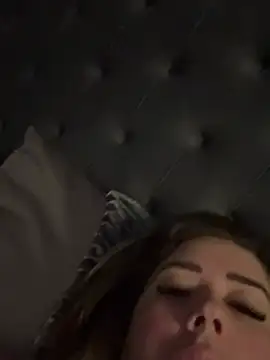 BadBitchClaudia 웹캠 쇼