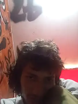 alexandercruz Adlı Modelin Canlı XXX Sohbeti