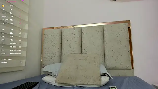 violeta_olsen: απευθείας συνομιλία ΧΧΧ