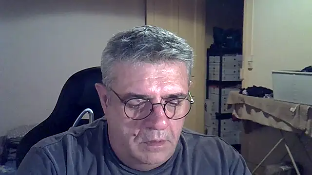 _hippo_'s Live XXX Chat