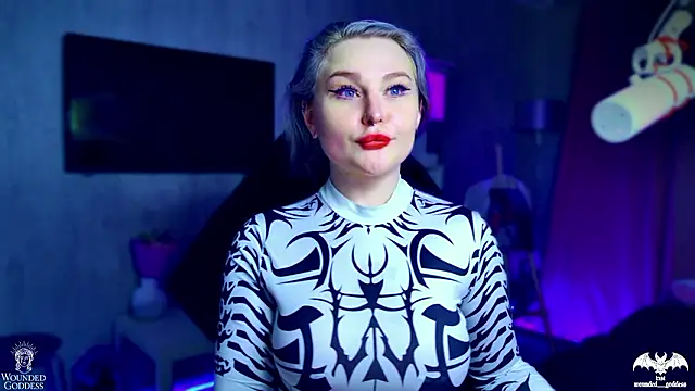 Вебкам-шоу Wounded_Goddess_