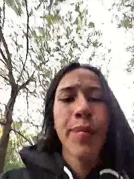 Czat XXX na żywo – Laskhmi_