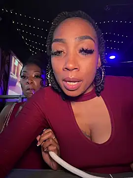 ForbiddenAddictions' Live XXX Chat