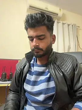 Indianbbc4u@xh Adlı Modelin Canlı XXX Sohbeti