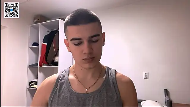 _BarePulse Adlı Modelin Canlı XXX Sohbeti