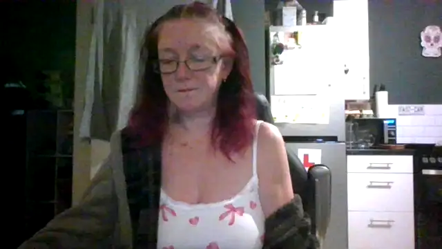 Chatroom XXX en direct de Jessica-Boobles