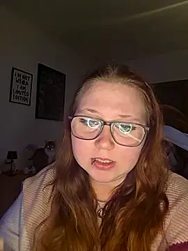 NaughtyNiia Chat XXX live