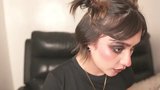 Mackenzie_Lia: απευθείας συνομιλία ΧΧΧ