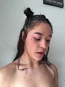 Онлайн чат XXX crystal_dlun