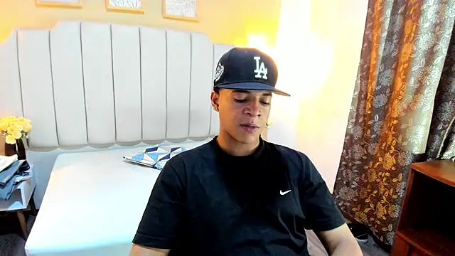 MATHY_ROBERT's Webcam Show