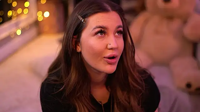 AkaliLuna 라이브 XXX 채팅