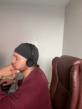 Fathero1time's Live XXX Chat