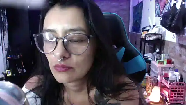 AngelaQueen_ – Naživo XXX chat