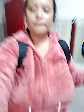 You-sexy-starr élő XXX-chatje