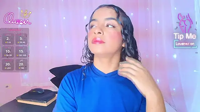 SunnyGilmoree's Live XXX Chat