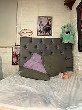 SALOME_KORLAND Show in webcam