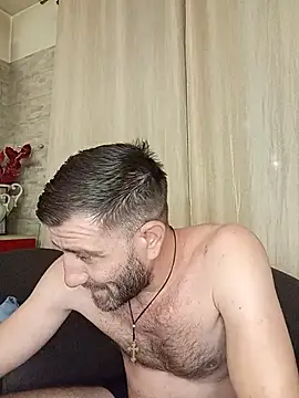 Pokazy przed kamerką – Alexdaniel89