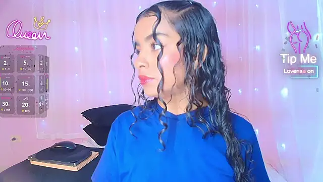 SunnyGilmoree Chat XXX in diretta