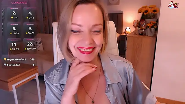 Tilly_Eliot Chat XXX in diretta