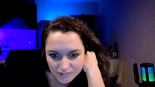 Cerann1's Live XXX Chat