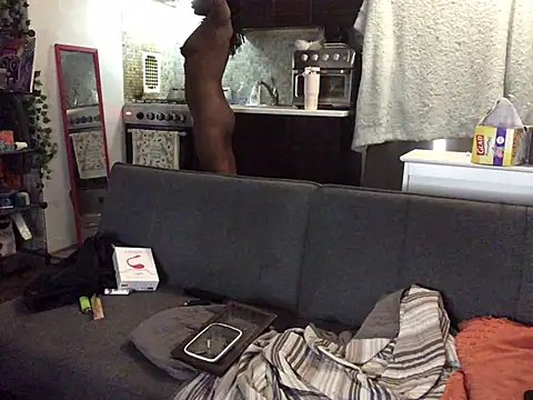 Chatroom XXX en direct de littyleesh1