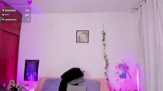 Cata_green's Live XXX Chat