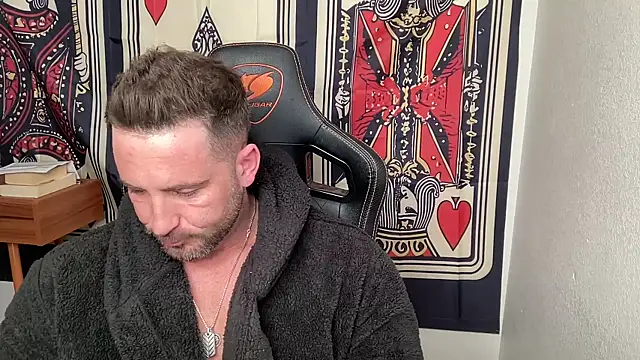 brettmycles28's Live XXX Chat