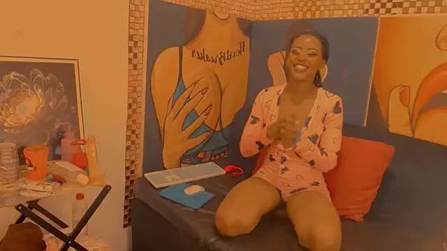 Ebonyteen18 Chat XXX in diretta