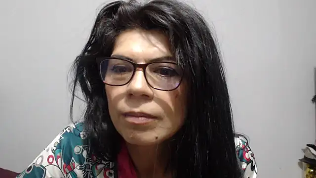 abrilsex23's Live XXX Chat