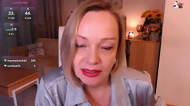 Tilly_Eliot's Live XXX Chat