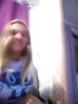 Gisapeka Adlı Modelin Canlı XXX Sohbeti