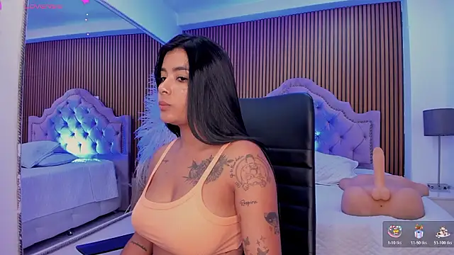 XXX chat uživo modela SelenaStonne