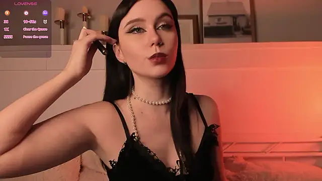 UnaMedison's Live XXX Chat