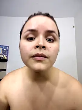 XXX chat uživo modela SeleneLuminari8