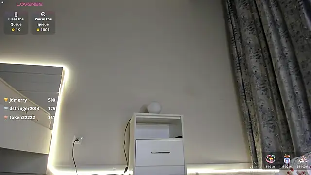 XXX chat uživo modela la_kivi