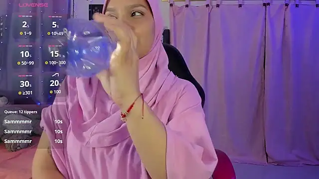 AzaharaMahmud 即時 XXX 聊天