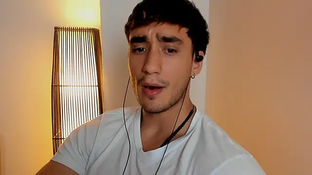 Show modela AlexRivera6 na web-kameri