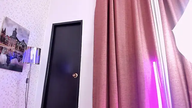 Helenn_monroy1のライブXXXチャット