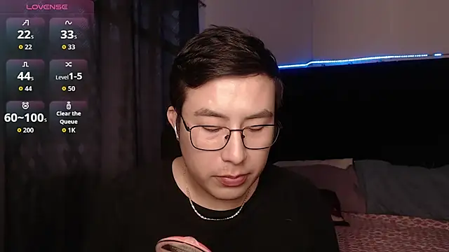 andrewmhilton_のライブXXXチャット