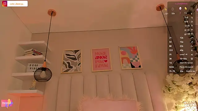 Chatroom XXX en direct de cute__cherry_