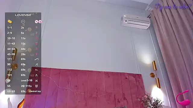 Mayzzie's Live XXX Chat