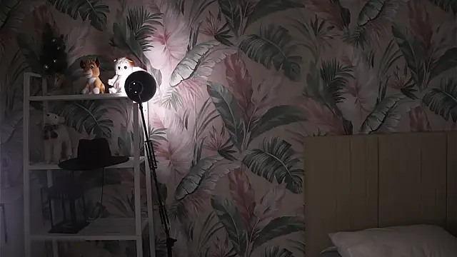 แชท XXX สดของ MarlinVarian