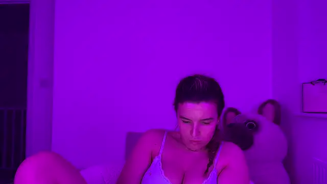 Онлайн чат XXX maisiesmithx