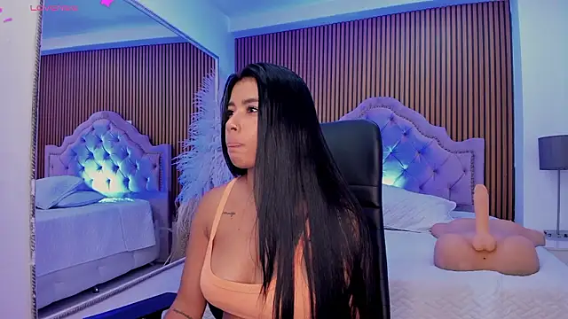 دردشة SelenaStonne الجنسية المباشرة